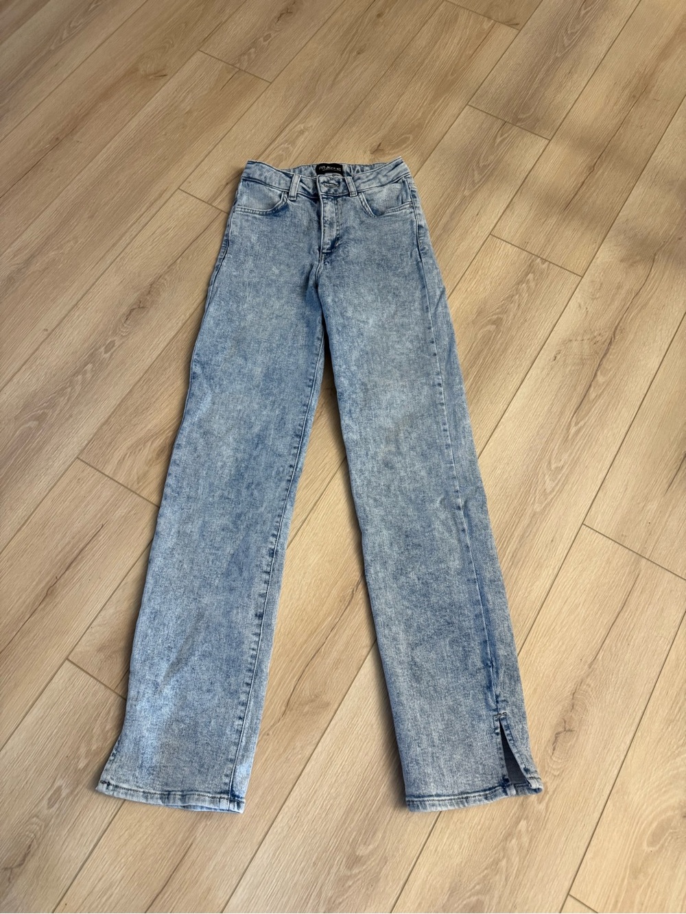 Light Wash Bootcut Women’s Jeans